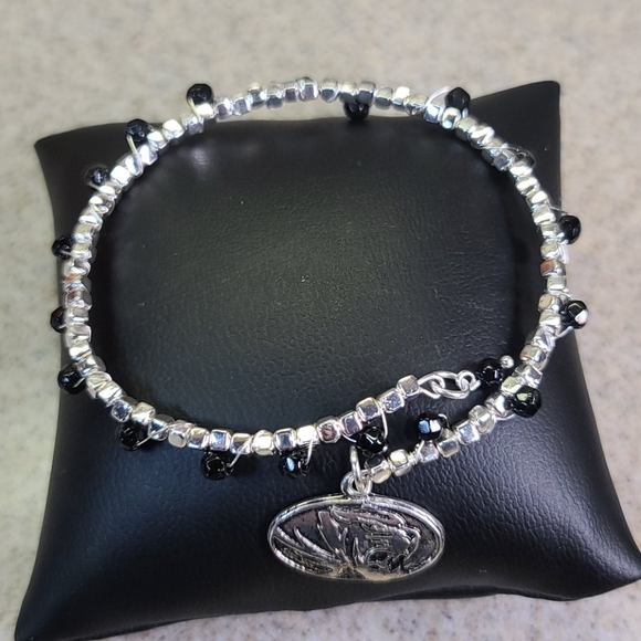 Bracelet Panther Team. Silver/Black. ADJUSTABLE - Picture 2 of 8